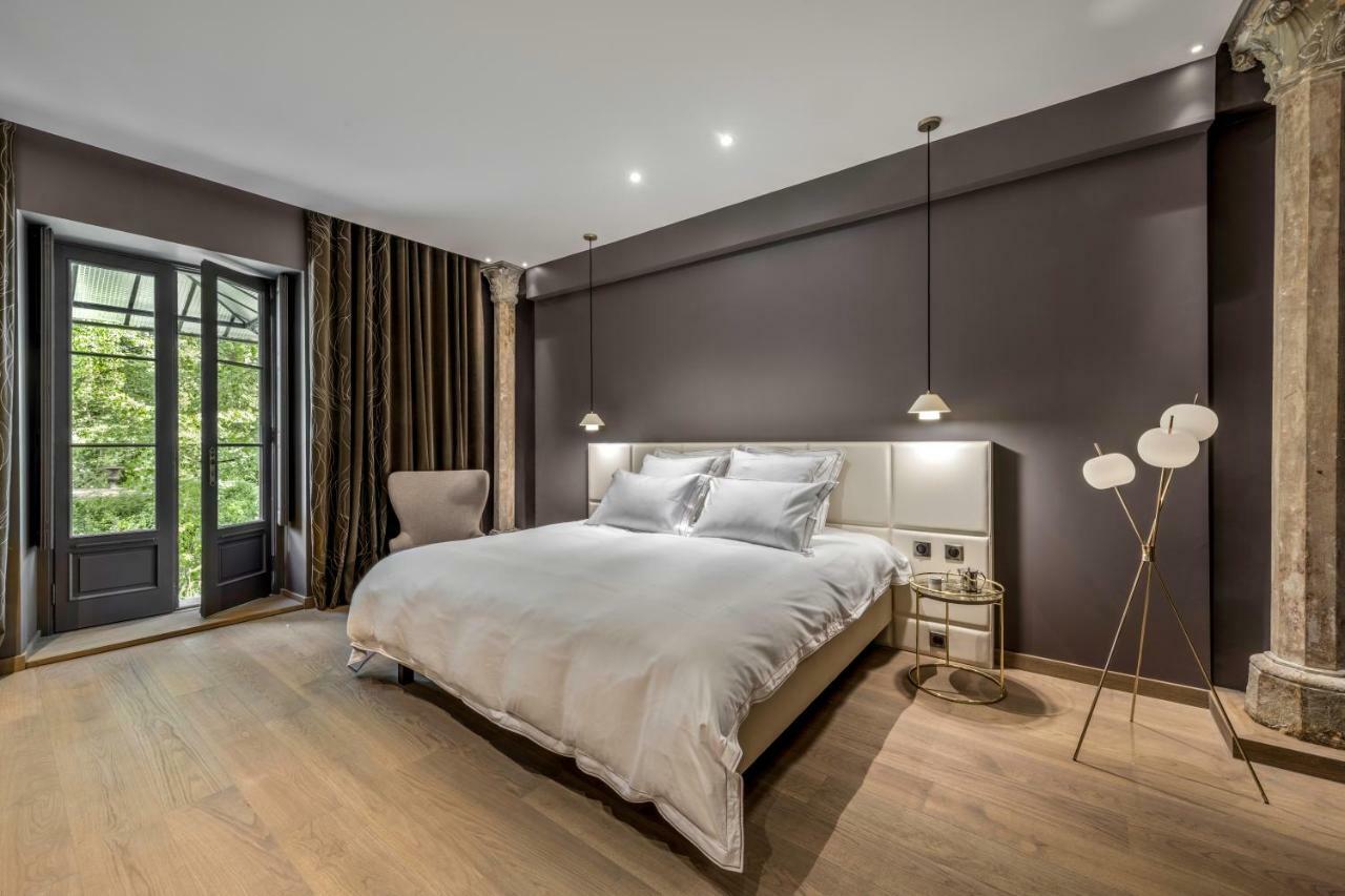 Les Suites De L'Ile Barbe Lyon Exterior photo